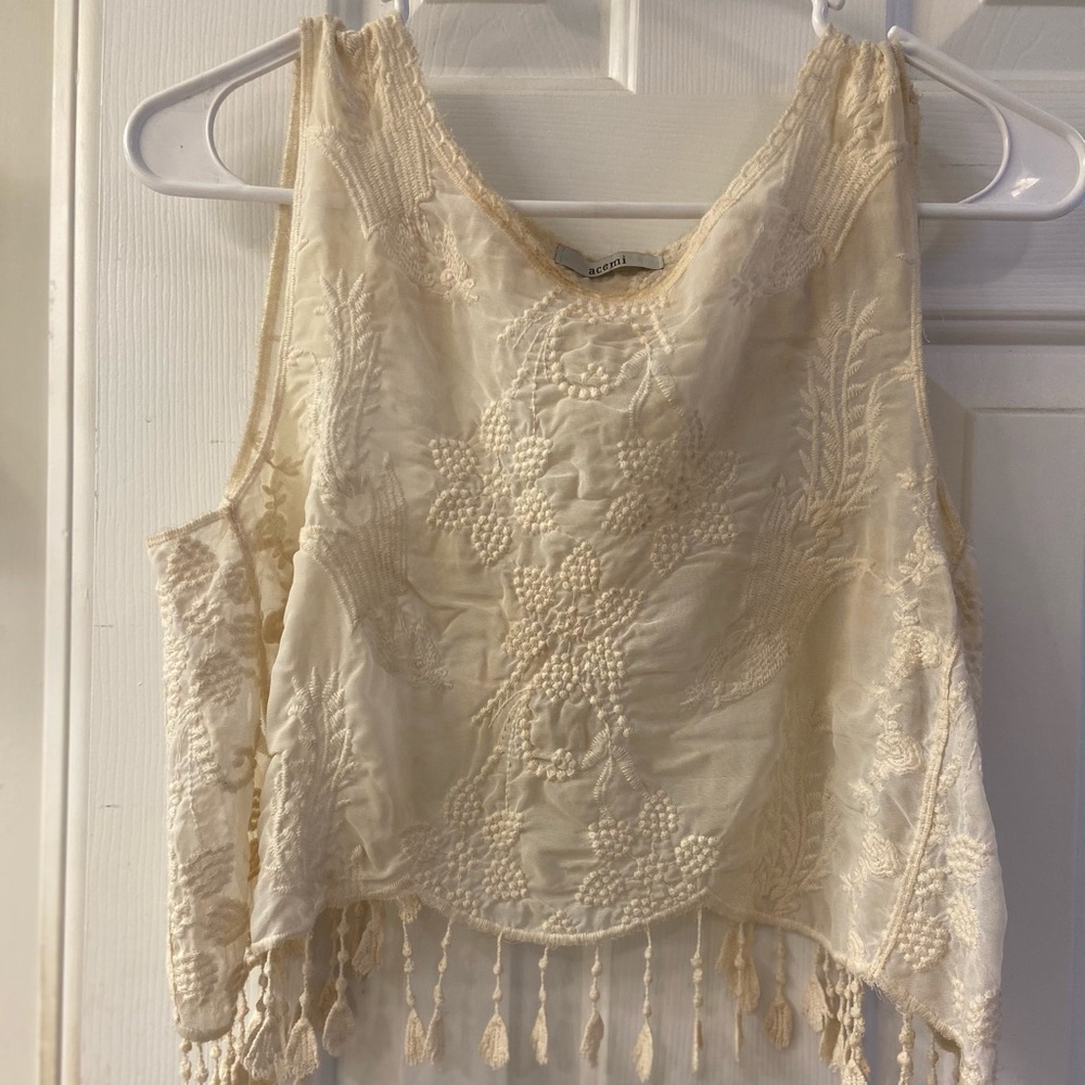 Cropped Tank with embroidery detail